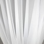 ŚNIEŻNOBIAŁA FIRANA NA TAŚMIE GOTOWA Z WOALU GŁADKA BIAŁA