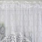 FIRANA GOTOWA Z HAFTEM ZDOBIONA GIPIURĄ W KWIATY 300X100 CM