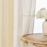 FIRANA GOTOWA Z METALIZOWANĄ ZŁOTĄ NITKĄ NA PRZELOTKACH