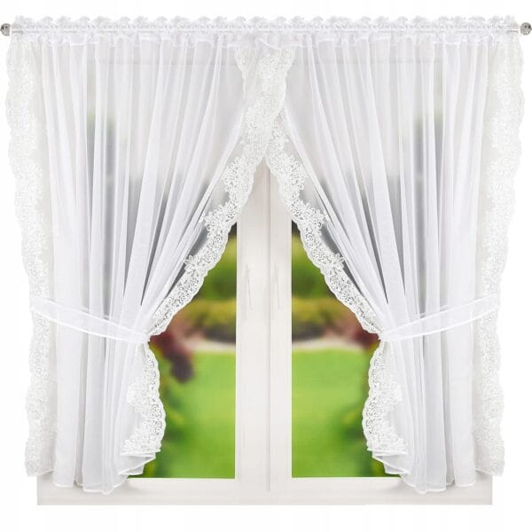 WOALOWA FIRANA OBSZYTA GIPIURĄ SPINANA W KOKONY 400X155 CM