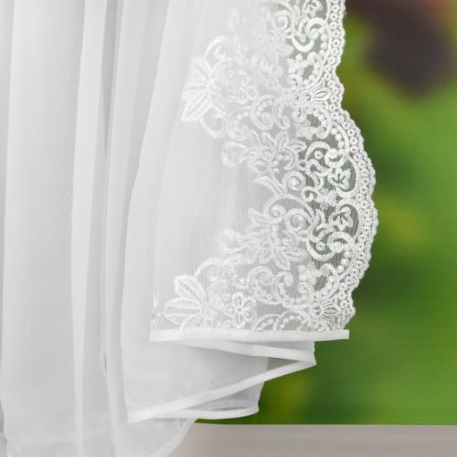 WOALOWA FIRANA OBSZYTA GIPIURĄ SPINANA W KOKONY 400X155 CM