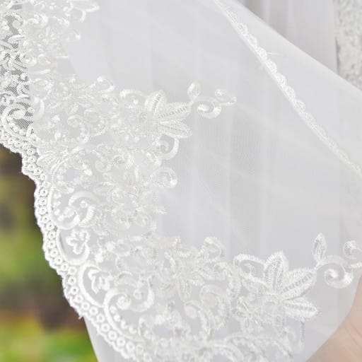 WOALOWA FIRANA OBSZYTA GIPIURĄ SPINANA W KOKONY 400X155 CM