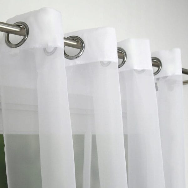 KRÓTKA FIRANA Z FALBANAMI NA PRZELOTKACH 400X130 CM