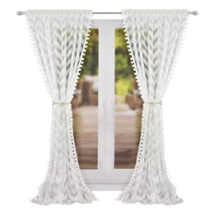 KOMPLET DWÓCH FIRAN ŻAKARDOWYCH Z POMPONIKAMI 140X250 CM