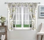 ZESTAW DEKORACYJNY W KWIATY Z OZDOBNĄ GIPIURĄ 400X160 CM