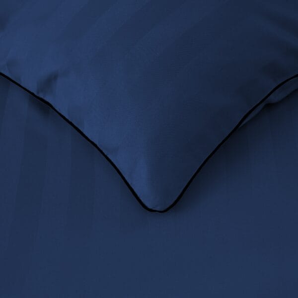 Pościel adamaszek 200×220 cm granatowa zestaw z 2 poszewkami ADAM