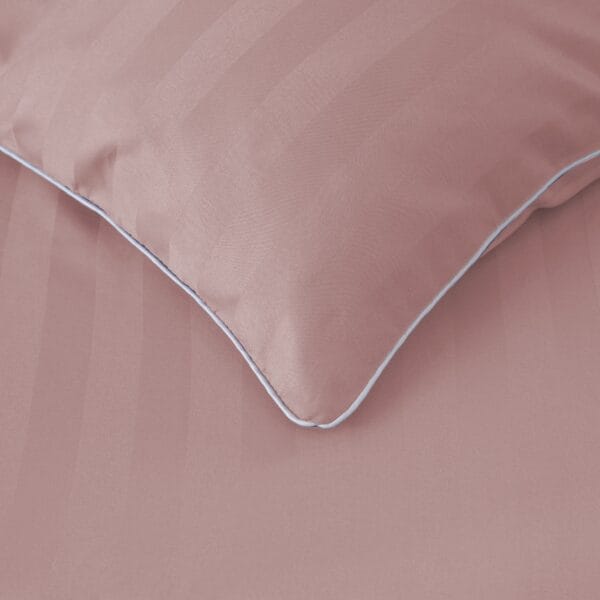 Pościel adamaszek 200×220 cm pudrowy róż zestaw z 2 poszewkami ADAM