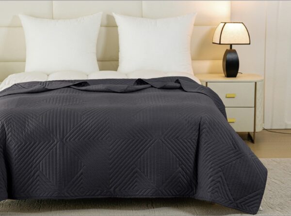 Narzuta na łóżko 200×220 cm grafitowa pikowana dwustronna MILA